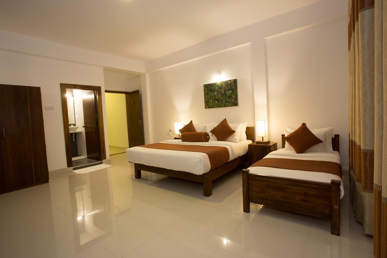 Grand Camellia Hotel Nuwara Eliya Exterior foto