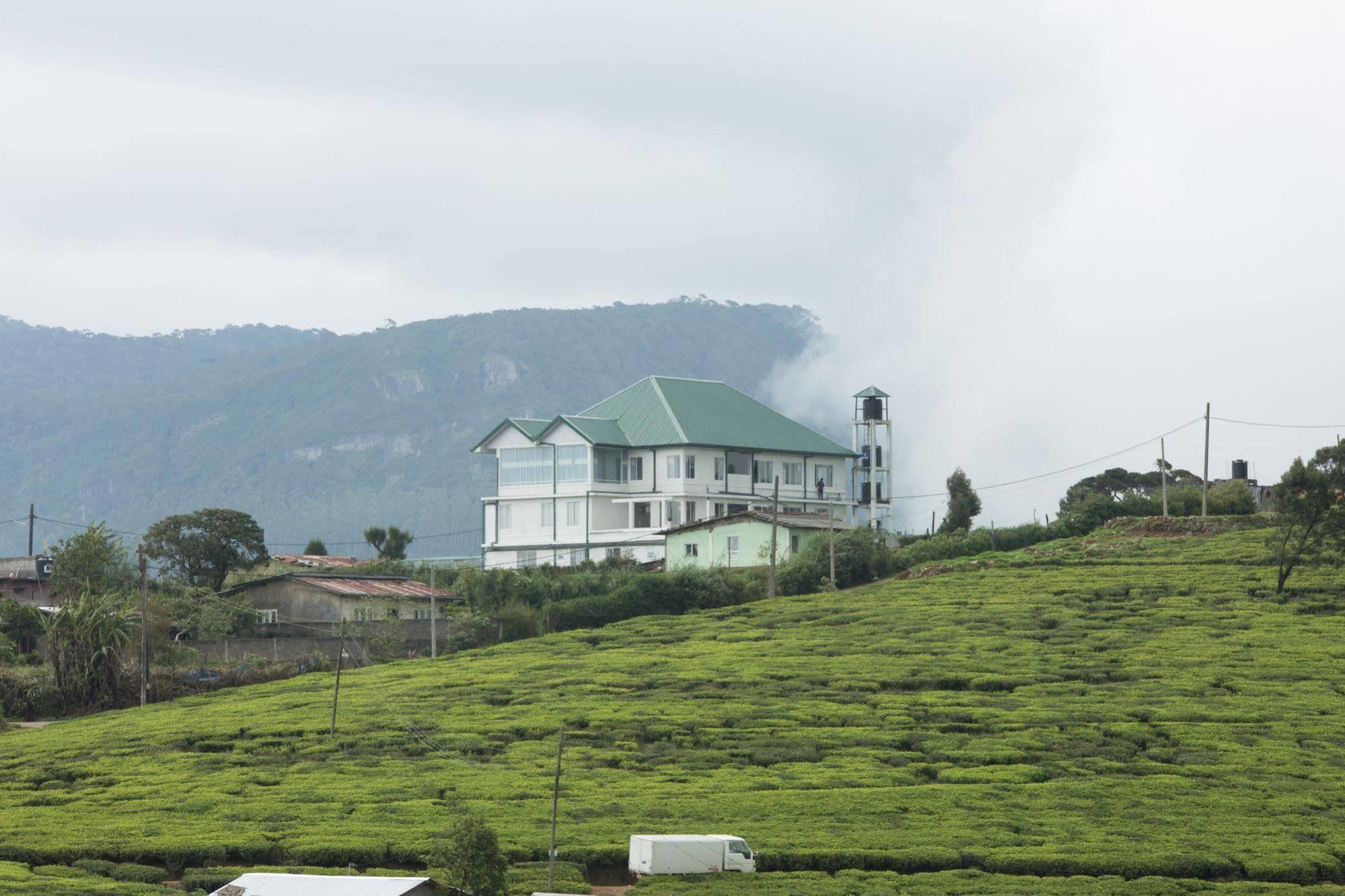 Grand Camellia Hotel Nuwara Eliya Exterior foto